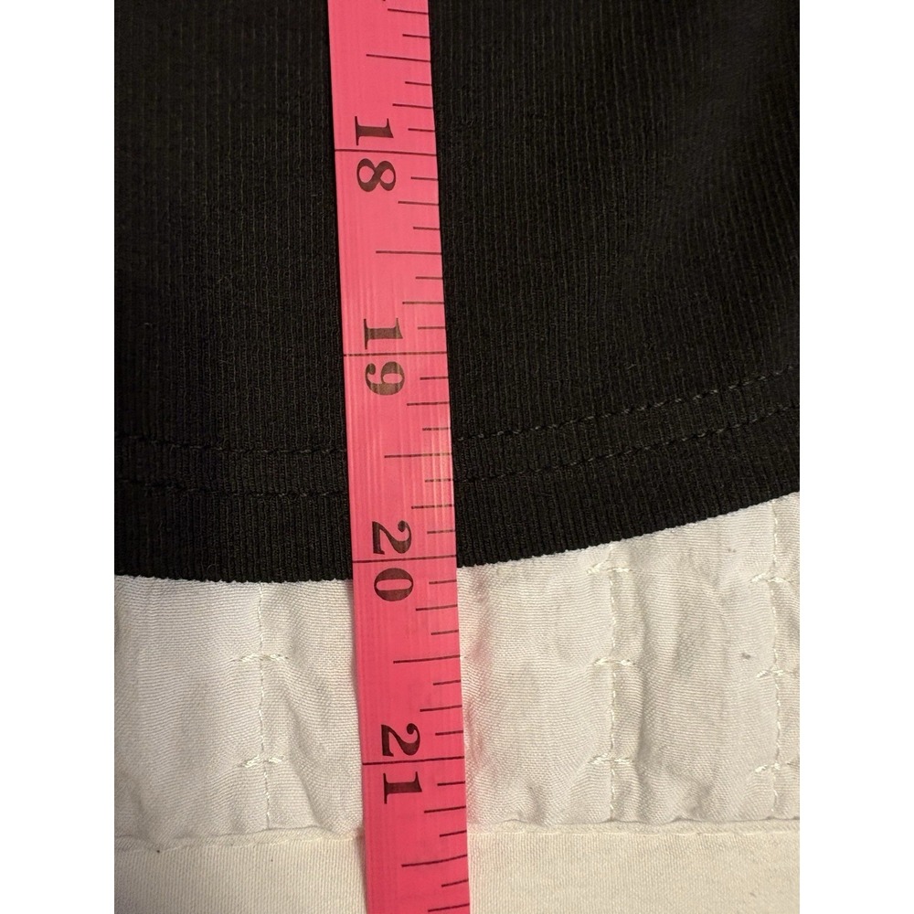Muy Muy Fancy Collection, Black Ribbed Knit Black Top With Center Seam, L, Crop - Picture 8 of 8